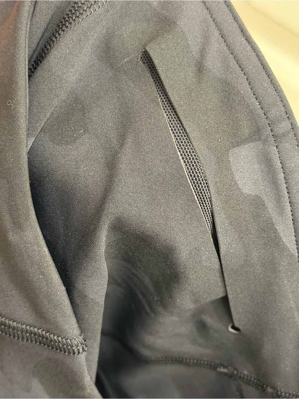 NWT lululemon Base Pace HR Crop 23” - Picture 9 of 9